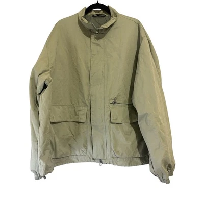 Abrigo utilitario ligero con cremallera completa verde oliva XL de Zara para hombre Foto 1 de 4