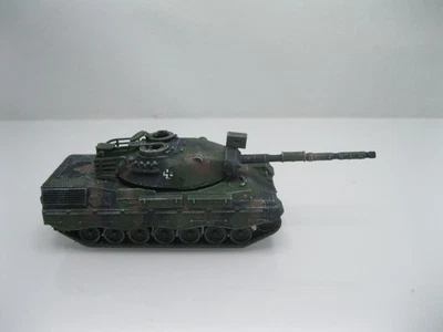 Roco Minitanks -H0 1:87- Bundeswehr - Leopard 1 - Kampfpanzer - tarn gesupert -1 - Bild 1 von 4