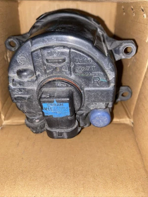 2008-2010 Avalon Yaris Front Right Passenger Side Fog Light Lamp 89092700 - Imagem 1 de 4