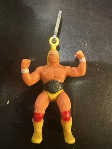 Rare 1985 Vintage Hulk Hogan WWF Wrestling Superstars Zipper Clip Figure HG TOY - Picture 1 of 3