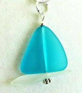 NAUTICAL Sea glass PACIFIC BLUE Sailboat pendant + 18" chain CRYSTAL hull - Picture 1 of 3