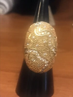 Anillo de bronce chapado en oro Rebecca con circonitas cúbicas  Foto 1 de 3