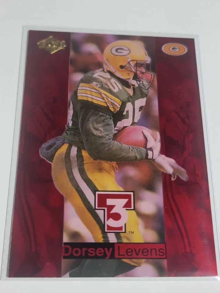 DORSEY LEVENS 1998 Edge Triple Threat #12.  PACKERS - Image 1 of 2