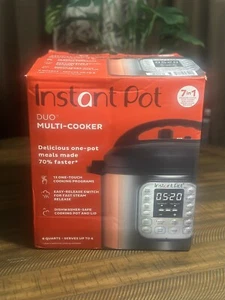 Instant Pot DUO 7-in-1 6qt Multi-Cooker DUO60V5 Silver/Black - Picture 1 of 9