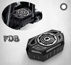 Fit H-D 2006-08 TOURING Smashing Gear Contrast Cut Regulator Cover - Picture 1 of 8