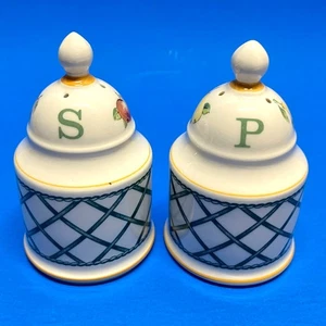 VTG Villeroy & Boch Salt & Pepper Shakers House & Garden Collection 1748 Basket - Picture 1 of 10
