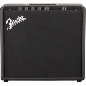 Fender Mustang LT25 - 25 Watt Guitar Amp Combo - Picture 1 of 5