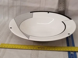MIKASA Christopher Stuart Optima Angles Black & White Pasta Serving Bowl 10 7/8” - Picture 1 of 4