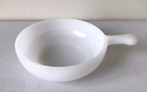 Vintage GLASBAKE White Milk Glass Soup Bowl w/Handle Made in the USA - Picture 1 of 11