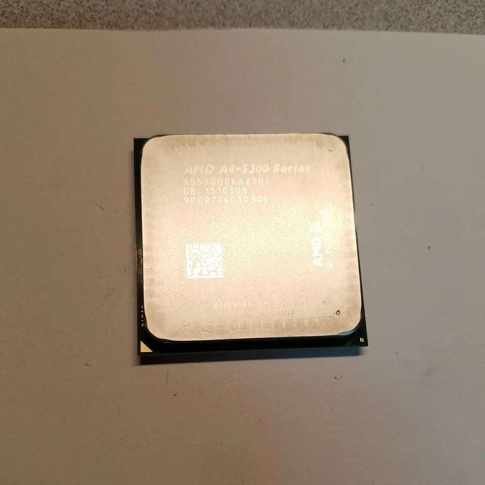 CPU de escritorio AMD A-Series A4-5300 3,4 GHz Socket FM2 AD53000KA23HJ Foto 1 de 1