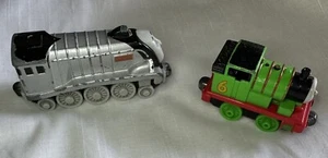 De colección Thomas & Friends Railway 2012 Mattel Spencer & Percy Diecast magnético - Imagen 1 de 10