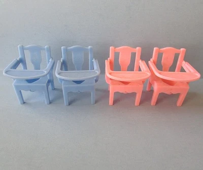 Bandeja para silla para orinar bebé 4 RENWAL casa de muñecas plástico azul rosa baño juguete vintage Foto 1 de 3