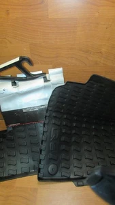 2009 Audi Q5 car branded rubber floormats automobile OEM - Picture 1 of 14