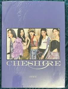 [USA SELLER] ITZY CHESHIRE CD ALBUM LIMITED EDITION w/ INCLUSIONS Sealed - Bild 1 von 2