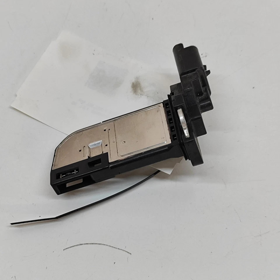 PEUGEOT 5008 MK2 P87 Mass Air Flow Sensor MAF 9677093080 1.5 Diesel 96kW 2023 - Image 1 of 4