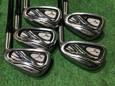 Mizuno JPX 800 Iron Set 5pcs 6-9,PW JPX MI-100 Flex R - Image 1 of 4