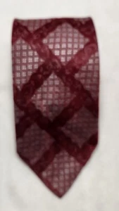 Men's Tie Vintage 1940s Maroon Diamond Pattern - Picture 1 of 3