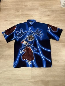 Vintage Mecca Sport Anime Samurai AOP Button Up Shirt Size Medium Blue - Foto 1 di 4