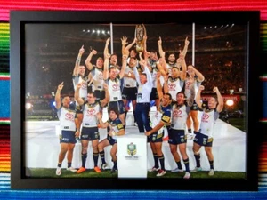 Framed 2015 NORTH QUEENSLAND COWBOYS NRL Premiers Poster - 62cm x 44.5cm x 3cm - Picture 1 of 2