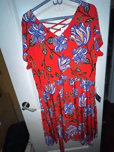 Avenue Women's Plus 22 24 Red Floral Dress - NWT (SRP $60) - Picture 1 of 6