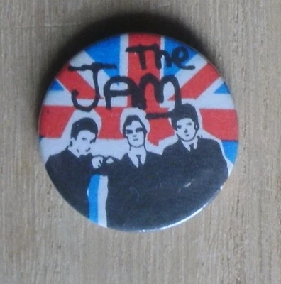 The Jam 1" Pin Badge  This Is  The Modern World Paul Weller Mod - Image 1 of 2