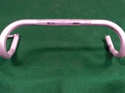 Profile Design Hammer Silver Handlebar  STI Groove 44 cm x 26.0 mm 245 grams - Image 1 of 4