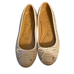 Mootsies Tootsies Größe 10 cremefarbene Schuhe passen zu allem Flats  - Bild 1 von 5