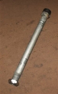 Conjunto de tubo inclinable Johnson 50 HP 4 tiempos PN 5034365 se adapta a 2002-2003 - Imagen 1 de 5
