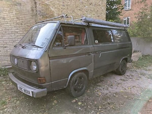 VW T25 Camper Van 1981 - Picture 1 of 11