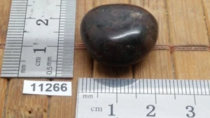 GRENAT VERT pierre roulee mineraux lithotherapie collection reiki quartz - Picture 1 of 1