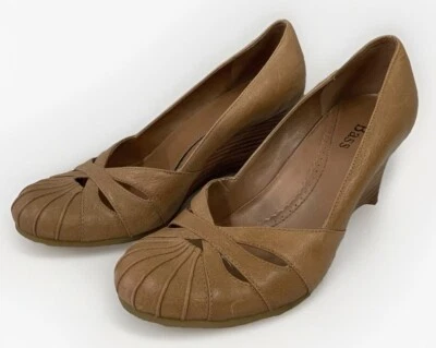 BASS 棕褐色皮革一脚蹬楔形鞋跟休闲舒适高跟鞋女式 6.5 米 — 第 1/4 张图片