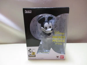 Bandai Figuarts Zero Disney Mickey Mouse 1920's Figure - Picture 1 of 1
