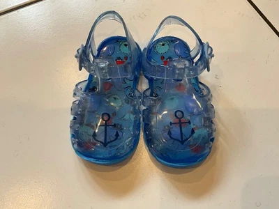 Sandalias Zapatos de Gelatina Diseño Ancla y Peces Azul - Talla 6-9 - 12 cm de Largo - Nuevas Foto 1 de 2