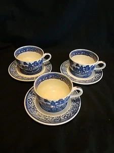 Vtg. Unmarked "Blue Willow" Teacups & Saucers" Design on Handle and Inside Rim - Picture 1 of 9
