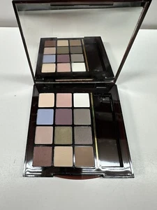 ESTEE LAUDER Two-in-One Eyeshadow Wet / Dry Formula Palette 12 colors - Picture 1 of 3