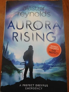 Aurora Rising PLUS Shadow Captain by Alastair Reynolds very good pbs - Picture 1 of 6