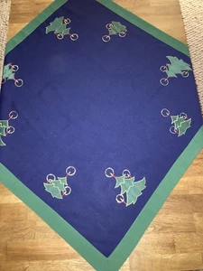 Weihnachtliche Mitteldecke Weihnachtstischdecke 80x80cm - Bild 1 von 3