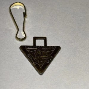 North American Fishing Club Zipper Pull With Clasp - NIP - Picture 1 of 2