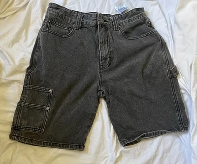 Guess Men’s Carpenter Shorts  Size 32 - Image 1 of 4