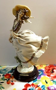 GIUSEPPE ARMANI FLORENCE "SCARLETT" 1995 FIGURINE OF THE YEAR NIB W/CERTIFICATE - Picture 1 of 17