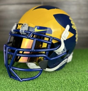 MICHIGAN WOLVERINES Schutt Full Size Adult Medium Helmet Vintage - Picture 1 of 11