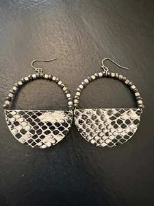 Leather Snake Print Boho Cowgirl Hippy Bead Hoop Earrings - Picture 1 of 3