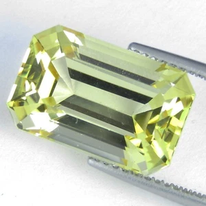 14.60Cts Magnificent Natural Unheated Yellow Scapolite Emerald Shape Loose Gem - Picture 1 of 8