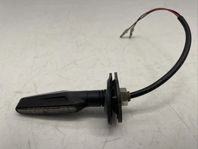 ♻️ Indicador delantero derecho Yamaha Yzf R6 YzfR6 5EB 1999 - 2002 ♻️ Foto 1 de 4