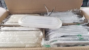 Casa rodante SunLink PCDS01N-085 12V 12 diodos 6W SMD luces LED cámper - Imagen 1 de 8