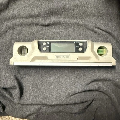 Craftsman Digital Level/ Protractor/ Angel Finder with Magnetic Base - Image 1 of 4