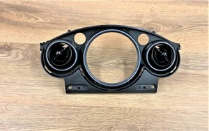 MINI ONE D 2005 R50 1.4 DIESEL SPEEDO CLOCKS SURROUND WITH VENTS 0770079 - Picture 1 of 9
