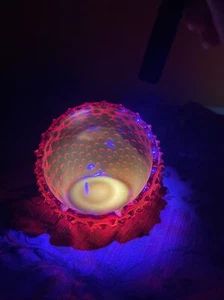 Fenton Glas Rubinrot AMBERINA Hobnail 1/2 Kugelkugelkugel Aschenbecher halbrunde 3,5""H - Bild 1 von 7