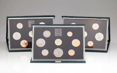 1984, 1985 & 1987 United Kingdom Proof Set Collection w/ 2 Original COA's  - Image 1 of 4