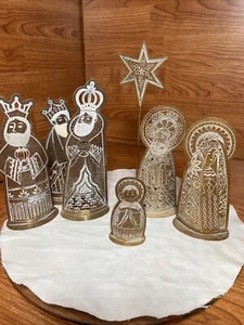 Hallmark Metal Nativity Set Pierced Gold Tone Whitewash Aged 7 Piece - Picture 1 of 14